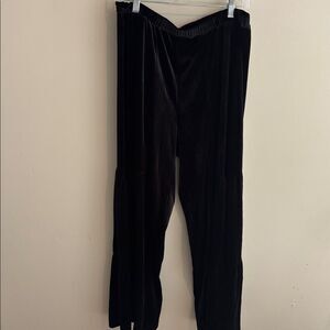 Geegee Black tiered Velvet Pants size 1xl